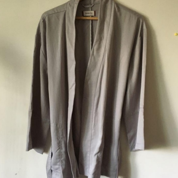 ARITZIA SUNDAY BEST IGBY ROBE Jacket - Picture 4 of 5